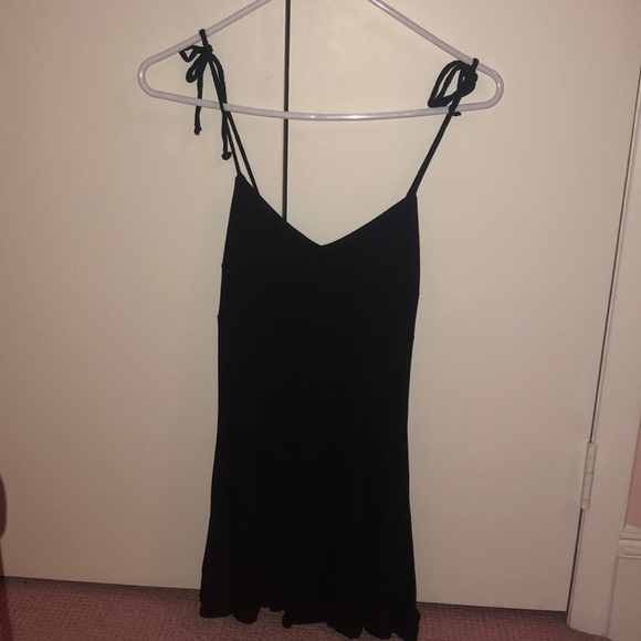 Nasty Gal Dresses & Skirts - Black tie strap dress